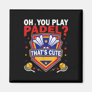Imán Oh Tú Juegas Padel_ Prueba Raquetas de Bádminton y