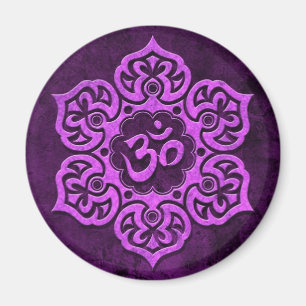 Imán Om morado