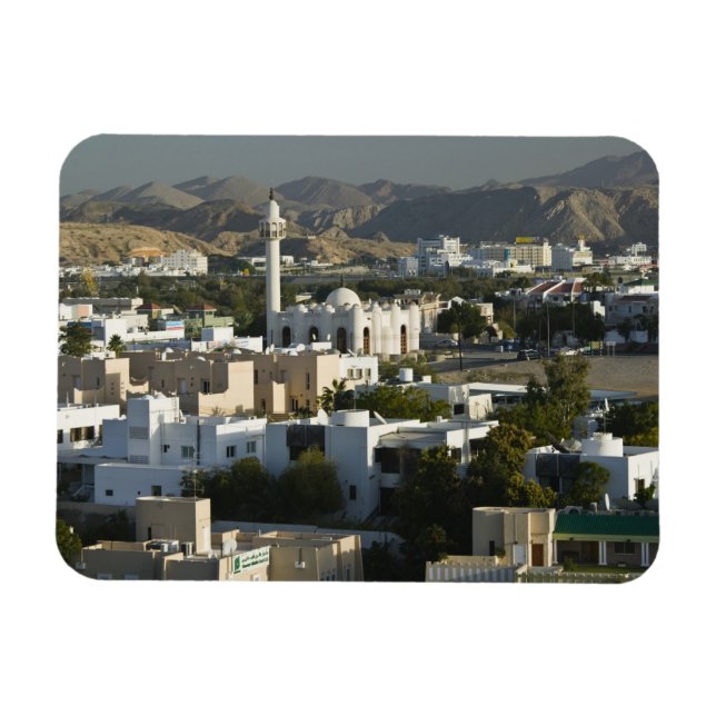 Imán Omán, Mascate, Qurm. Edificios del área de Qurm /  (Horizontal)