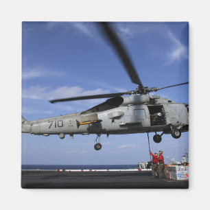 Imán Órganos y jefes conectan cables de transporte