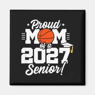 Imán Orgullosa mamá de baloncesto del último año de la 