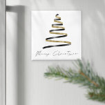 Imán Oro minimalista Black Artsy Tree Feliz Navidad<br><div class="desc">La minimalista Black Artsy Tree Merry Christmas está en un elegante set de escritura a mano y una cinta como un simplista ilustracion arbóreo.</div>