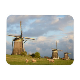 Imán Paisaje con molinos de viento y ovejas