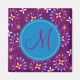 Imán Paisley en púrpura con el monograma de "M"