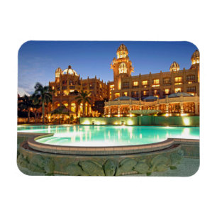 Imán Palacio De La Ciudad Perdida Y Piscina