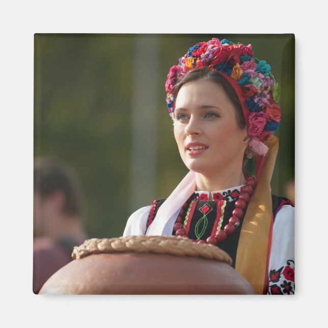 Imán Pan y sal de mujer ucraniana (Frente)