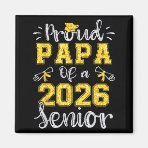 Imán Papa orgulloso de un graduado de último año 2026 