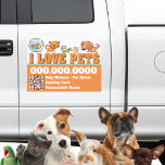 Imán Para Coche Mascotas de amor educados sentados a caminar por p<br><div class="desc">Dejen que su negocio destaque con este lindo y adorable imán de coches de los Mascotas I Love. Perfecto para lugares de Mascota, caminantes de perros y cuidado veterinario de animales. Cuenta con un pez, un gato, una iguana, un hámster y un perro para representar algunos de los animales pequeños...</div>