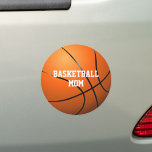 Imán Para Coche Nombre personalizado de la madre del baloncesto<br><div class="desc">Magnate de emoticones para mamás de baloncesto que se puede personalizar con el nombre. Diseñado por Thisisnotme©</div>