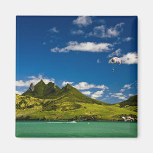 Imán Parasailing a la vista de impresionante León