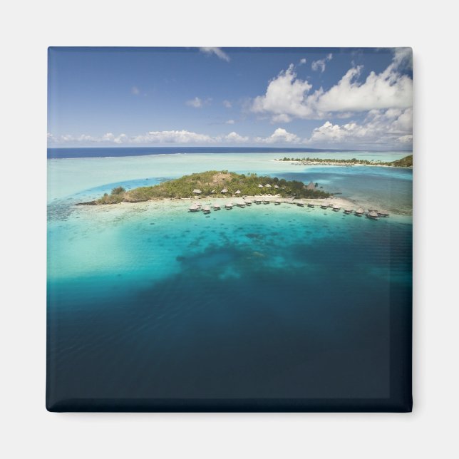Imán Parasailing sobre la hermosa laguna de Bora (Frente)