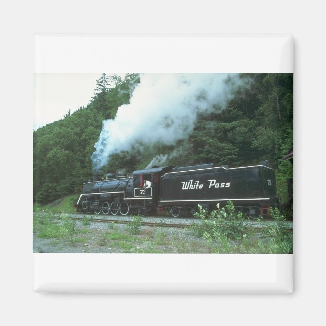 Imán Paso blanco y Yukón en el paso blanco fuera de Ska (Frente)