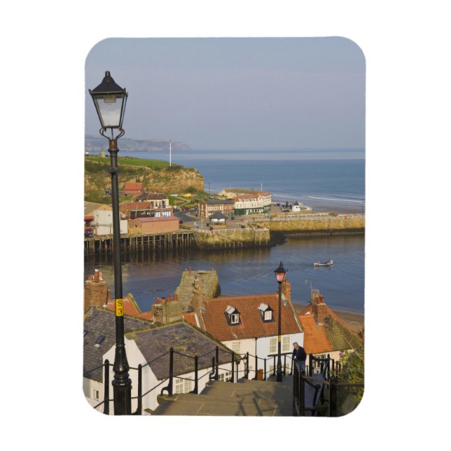 Imán Pasos que conducen al puerto, Whitby, Norte (Vertical)