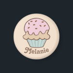 Imán Pastel de crudo de escarcha rosa personalizado<br><div class="desc">Imán personalizado dulce con ilustracion adorable de un quequito helado rosado.</div>