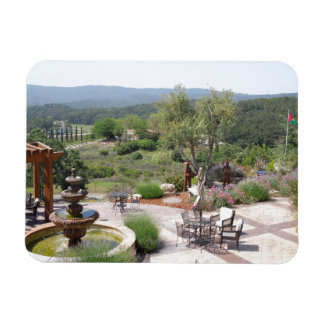 Imán Patio de Croad Tasting Room, Paso Robles