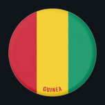 Imán Patriótico de la Bandera de Guinea<br><div class="desc">El imán Patriótico de la Bandera de Guinea con la bandera de Guinea impresa por todo el imán. Nombre del país en sutilmente integrado en el diseño de la parte inferior. El texto es totalmente personalizable usando la función "Personalizar". Este hermoso imán de Guinea es un regalo elegante para cualquier...</div>