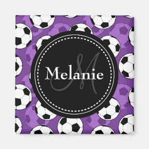 Imán Patrón de bolas de fútbol negro morado monogramado