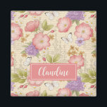 Imán Patrón floral botánico rosa elegante<br><div class="desc">Un patrón floral vintage de bonito,  personalizado con su nombre,  decora estos imanes de cocina. Personalizarlos para un regalo. Gran regalo para el Día de la Madre,  amigos,  regalos de Navidades o simplemente porque. Diseñado para ti por Blackberry Boulevard.</div>