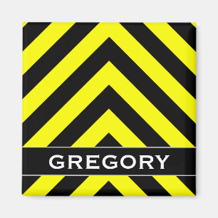 Imán Patrón tipo Chevron negro y amarillo + nombre per