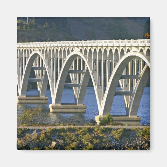Imán Patterson Memorial Bridge autopista 101 sobre (Frente)