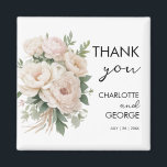Imán peonías blancas de boda floral rústica<br><div class="desc">peonías blancas florales favores de boda rústico,  fácilmente personalizado y personalizado para tus eventos bodas especiales añadiendo texto de nombre y fecha</div>