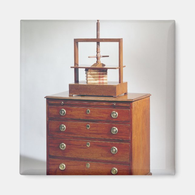 Imán Pequeña cómoda de caoba de Sheraton (Frente)