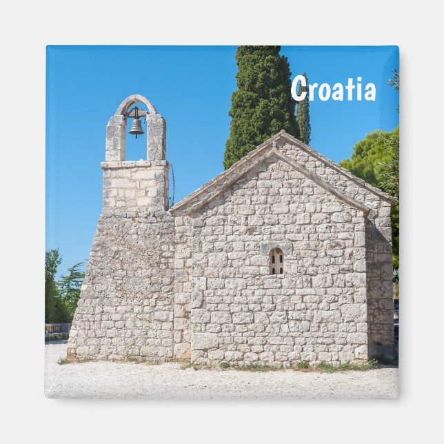 Imán Pequeña iglesia en la colina de Marjan cerca de Sp (Frente)