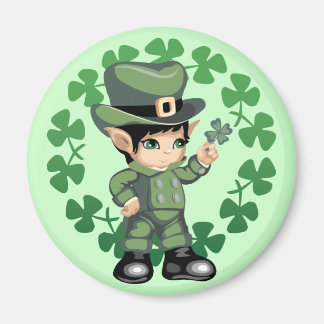 Imán Pequeño Leprechaun con Shamrock