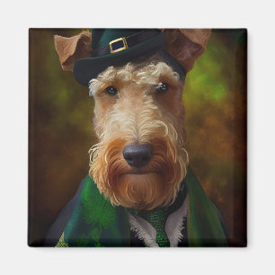 Imán perro airedale en el Día de San Patricio