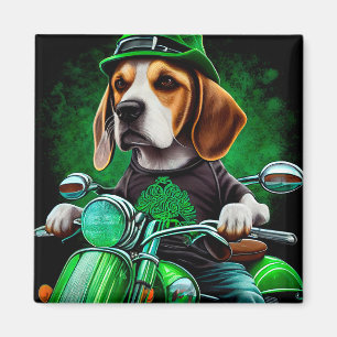 Imán Perro Beagle conduciendo bicicleta Día de San Patr