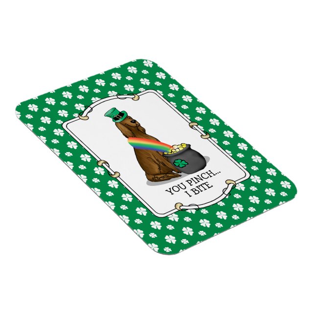 Imán Perro irlandés del Día de San Patricio (rojo 1) Gr (Lado Derecho)