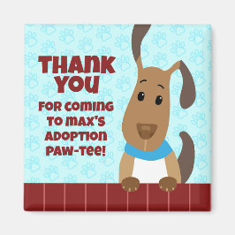 Imán Perro lindo en la valla Mascota de adopción gracia