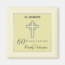 Imán Personalice, 60 años del Grabado en relieve sacerd
