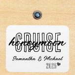 Imán Personalizado simple elegante de crucero de luna d<br><div class="desc">Este diseño puede ser personalizado en el área proporcionada cambiando la foto y/o el texto. O puede personalizarse haciendo clic en Personalizar esta plantilla y, a continuación, eligiendo la opción de hacer clic en el personalizar y eliminando o cambiando el color del fondo, agregando texto, cambiando el color o estilo...</div>