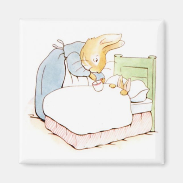 Imán Peter Rabbit en cama (alimentado por su madre) (Frente)