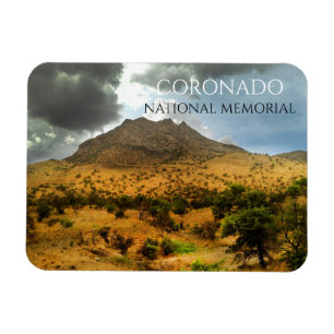 Imán Pico Montezuma, cielo tormentoso, monumento conmem
