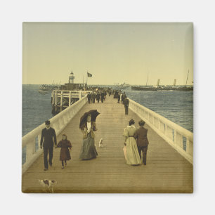 Imán Pier en Ostend, Flandes Occidental, Bélgica
