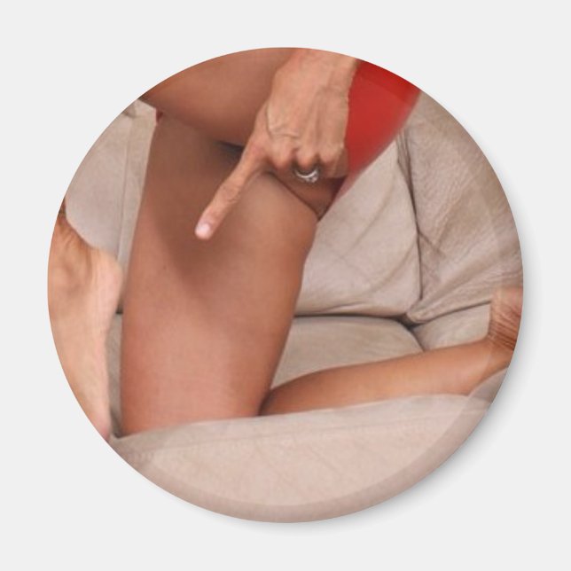 IMÁN PIES DOMME (Frente)