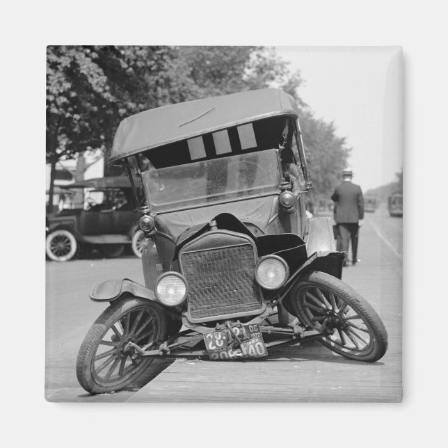 Imán Pies mostrados, 1922 (Frente)