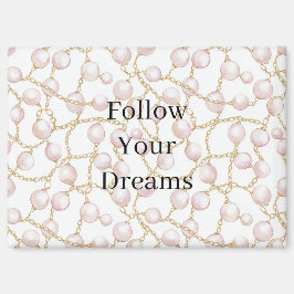 Imán Pink Pearls Gold Chain Birthday