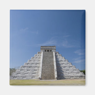 Imán Pirámide maya, mañana en marzo