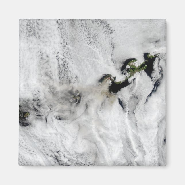 Imán Plume del volcán Okmok, Islas Aleutianas 2 (Frente)