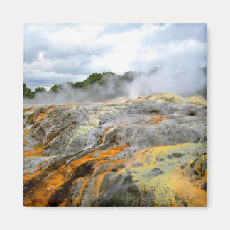 Imán Pohutu Geyser, Rotorua, Nueva Zelandia