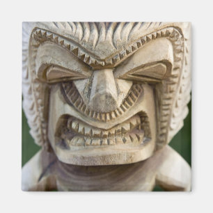 Imán Polinesia, Reino de Tonga. Primer plano de tiki