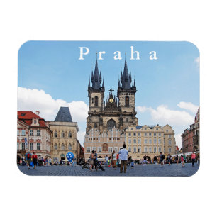 Imán Praga. Plaza e iglesia viejas de Tyn