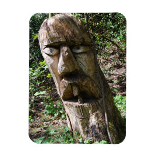 Imán Prestwich Clough Toothy Tree Face Magnet