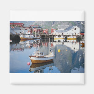 Imán Pueblo pesquero de Reine, Lofoten, Noruega