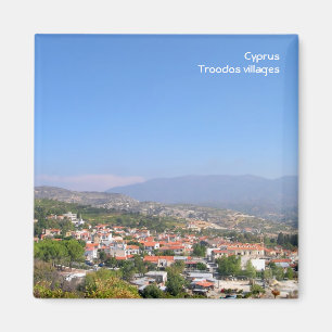 Imán Pueblos en las montañas de Troodos en Chipre