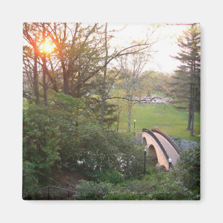 Imán Puente arco iris atardecer en el Grove City Colleg