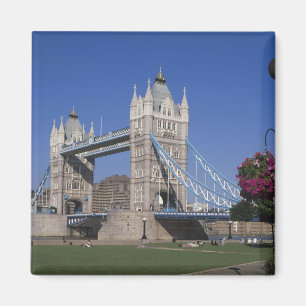Imán Puente de la Torre, Río Támesis, Londres, Inglater